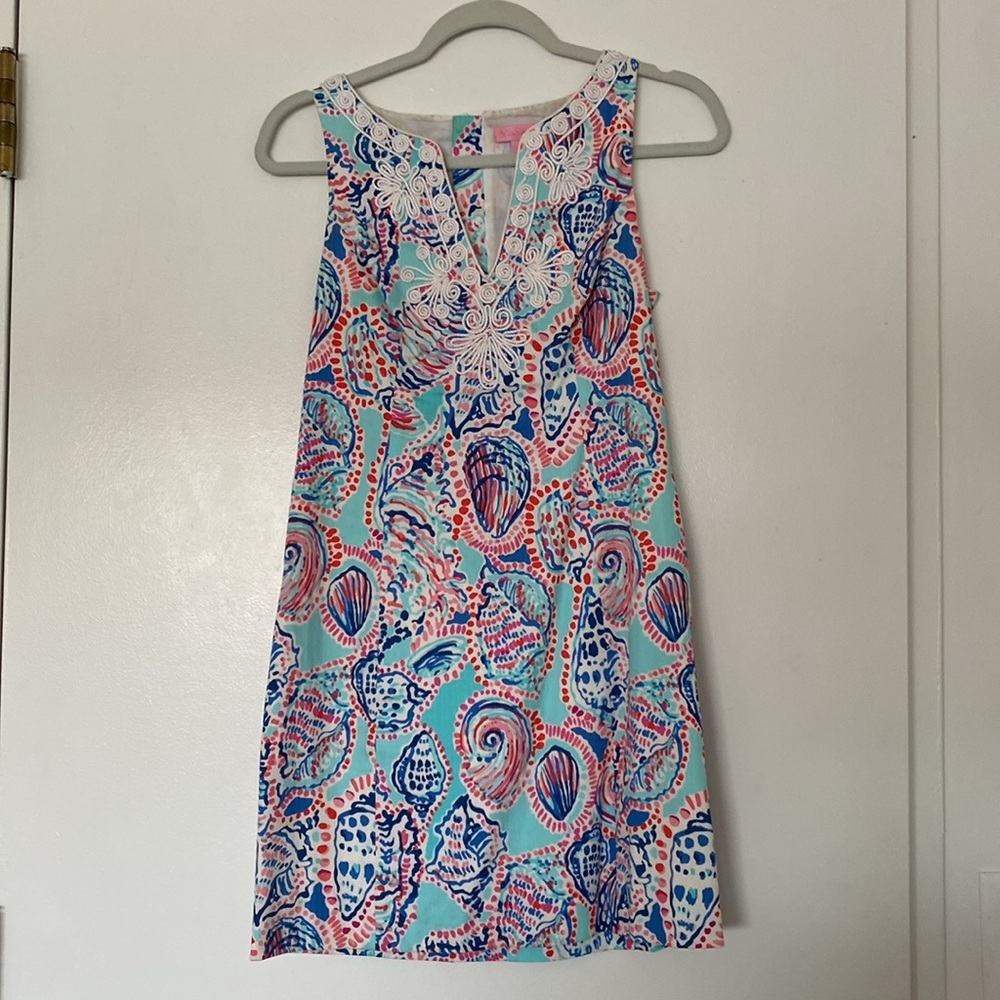 ✨Lilly Pulitzer Gabby Shift in Shell Beach✨